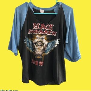 🎸 RARE VINTAGE Black Sabbath ‘86 tour shirt